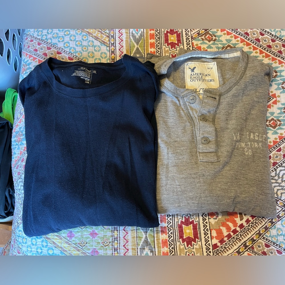 Mens XL Long sleeve Henley